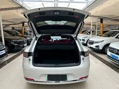2025 Aito M5 EV Ultra RWD, белый — фото 14