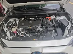 2021 Toyota RAV4 2.5L PHEV 2WD Elite Pro, белый — фото 10