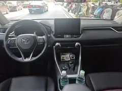 2021 Toyota RAV4 2.5L PHEV 2WD Elite Pro, белый — фото 12