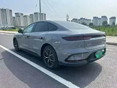 2025 BYD Han PHEV 125KM Premium — фото 7