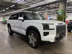 2025 Zeekr 9X Hyper 70kWh 6-seat, белый — фото 2