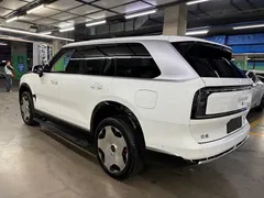 2025 Zeekr 9X Hyper 70kWh 6-seat, белый — фото 6