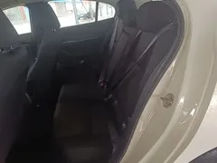 2021 Mazda 3 1.5L MT, белый — фото 17
