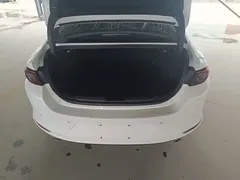 2021 Mazda 3 1.5L MT, белый — фото 19