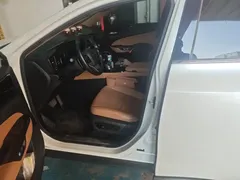 2022 Lexus NX 260 2WD, белый — фото 5