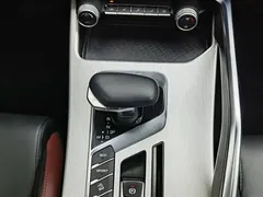 2021 Geely Coolray 1.4T DCT Diamond, белый — фото 13