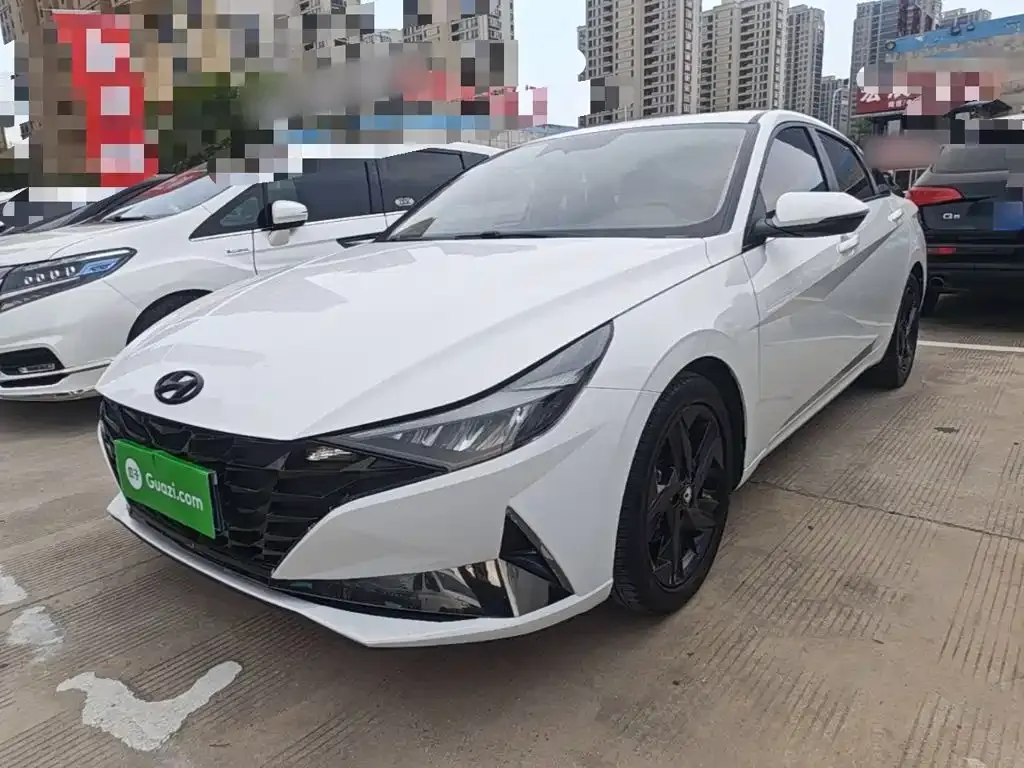 2022 Hyundai Elantra 1.5L CVT LUX Premium