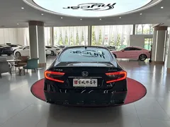 2022 Honda Accord 2.0L Hybrid, чёрный — фото 6
