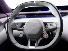 2025 Xiaomi YU7 RWD Long Range — фото 15