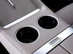 2025 Xiaomi YU7 RWD Long Range — фото 30