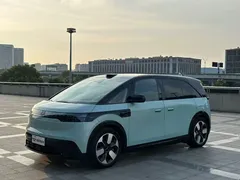 2025 Zeekr Mix Smart Driving, зелёный — фото 1