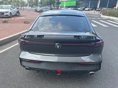 2023 Changan UNI-V 1.5T Premium — фото 5