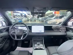 2025 BYD Qin L PHEV 80km Leading Smart Driving, белый — фото 9
