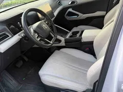 2025 BYD Yuan UP Smart Driving 401km Vitality, белый — фото 3