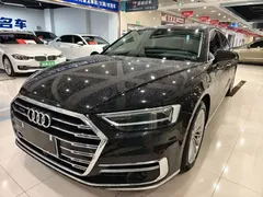 2021 Audi A8L 50 TFSI quattro Comfort, чёрный — фото 1