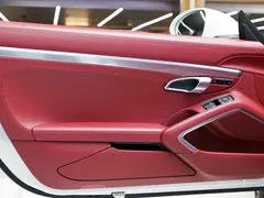 2020 Porsche 718 Boxster 2.0T, белый — фото 9
