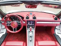 2020 Porsche 718 Boxster 2.0T, белый — фото 11