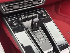 2022 Porsche 911 Carrera Cabriolet 3.0T, белый — фото 32