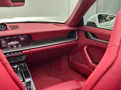 2022 Porsche 911 Carrera Cabriolet 3.0T, белый — фото 44
