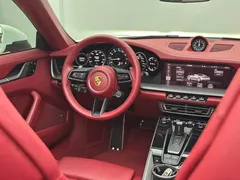2022 Porsche 911 Carrera Cabriolet 3.0T, белый — фото 45
