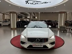 2022 Volvo S60 B4 Luxury, белый — фото 2