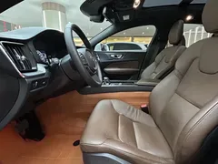 2022 Volvo S60 B4 Luxury, белый — фото 14