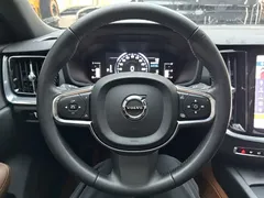 2022 Volvo S60 B4 Luxury, белый — фото 23