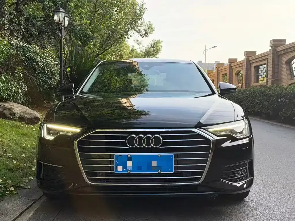 2022 Audi A6L 40 TFSI Luxury Dynamic