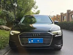 2022 Audi A6L 40 TFSI Luxury Dynamic, чёрный — фото 1
