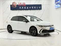 2021 Volkswagen Golf 280TSI DSG R-Line, белый — фото 3