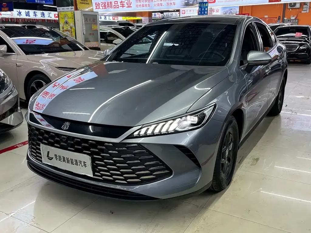 2025 BYD Qin PLUS DM-i PHEV Smart Driving 55km Leading