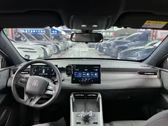 2025 BYD Qin PLUS DM-i PHEV Smart Driving 55km Leading — фото 9