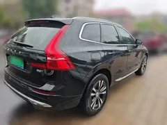 2023 Volvo XC60 4WD Luxury, чёрный — фото 4