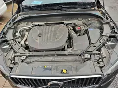 2023 Volvo XC60 4WD Luxury, чёрный — фото 16