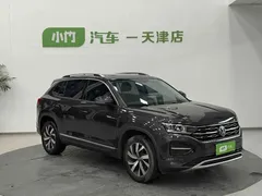 2022 Volkswagen Tayron 280TSI 2WD Luxury, чёрный — фото 2