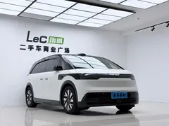 2025 Zeekr Mix Long Range ADAS, белый — фото 3