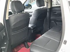 2021 Mitsubishi Outlander 2.0L 2WD 5 Seats, белый — фото 11