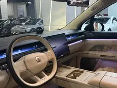 2026 Nio ES8 6-seat Executive Signature — фото 12