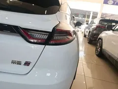 2021 Geely Emgrand S 1.4T CVT Premium, белый — фото 8