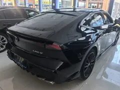 2023 Changan UNI-V 1.5T Sport, чёрный — фото 9