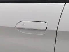 2025 BYD Dolphin Smart Driving 410km Fashion, белый — фото 18
