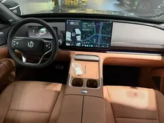 2026 Leapmotor D19 EREV 500 Premium 7-seat — фото 7