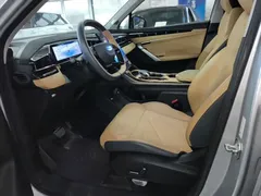 2023 Geely Atlas L 1.5TD DCT Premium — фото 15