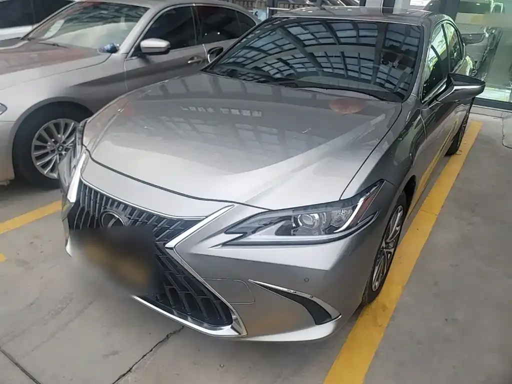 2022 Lexus ES 200 Excellence