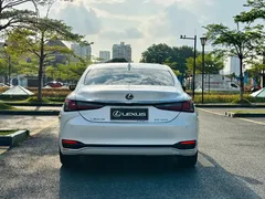 2021 Lexus ES 200 Excellence, белый — фото 5