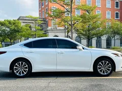 2021 Lexus ES 200 Excellence, белый — фото 7