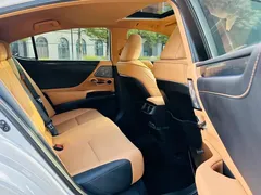 2021 Lexus ES 200 Excellence, белый — фото 17