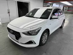 2018 Hyundai Elantra 1.6L AT GL, белый — фото 1