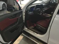 2023 Hongqi HS5 2.0T 4WD Qixiang Pro, белый — фото 16