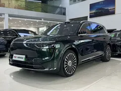 2025 Aito M8 EREV Ultra 53.4kWh 6-seat 192-line LiDAR, зелёный — фото 1